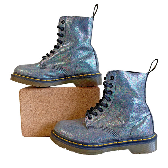 Dr. Martens Womens Pascal 1460 Rainbow Iridescent Leather Boots Size 6